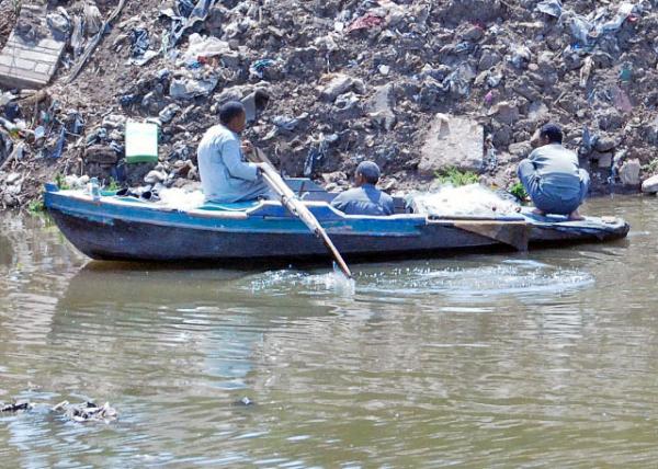 04-05-11_ Fishing on the Nile ޺Ӵ0001.JPG