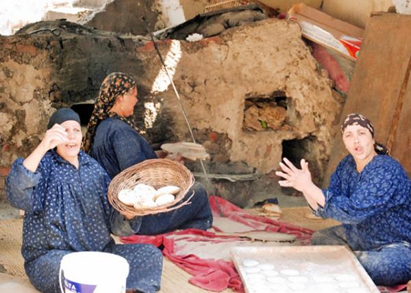 04-05-11_ Aish or Pita Oven ƤҤ0001.JPG