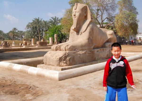 04-05-11_ Mit Rahina_The Alabaster Sphinx from 19th Dynasty (1341-1200 BC)_ Temple of Ptah 19ʨ-20001.JPG