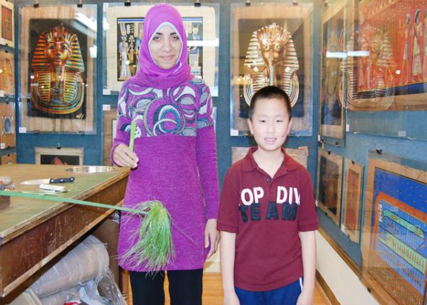 04-02-11_ Papyrus Shop ֽɯݻ-10001.JPG