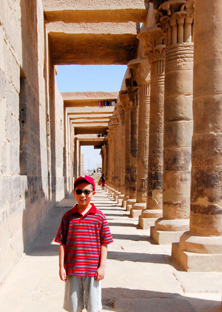 04-06-11_ Eastern Colonnade in the Outer or the Forecourt ǰԺĶ-70001.JPG