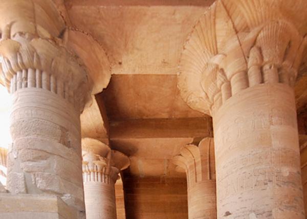 04-06-11_ The Eight-Columned Vestibule ǰ-110001.JPG