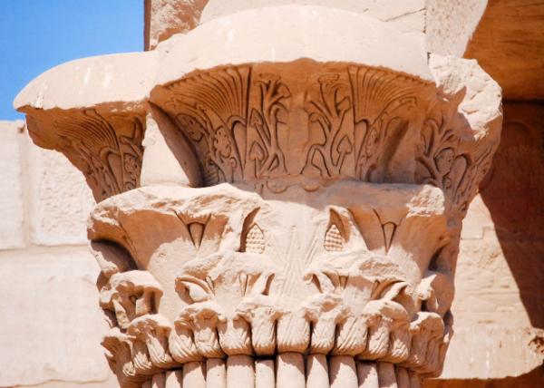 04-06-11_ Detail of the Column Head ͷϸ-10001.JPG