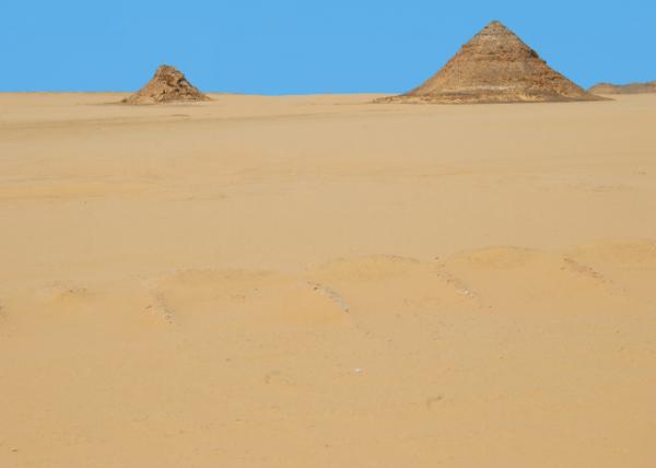 04-06-11_ Natural Pyramids Formed by Rocks in the Western Desert Between Luxor & Abu Simbel.jpg