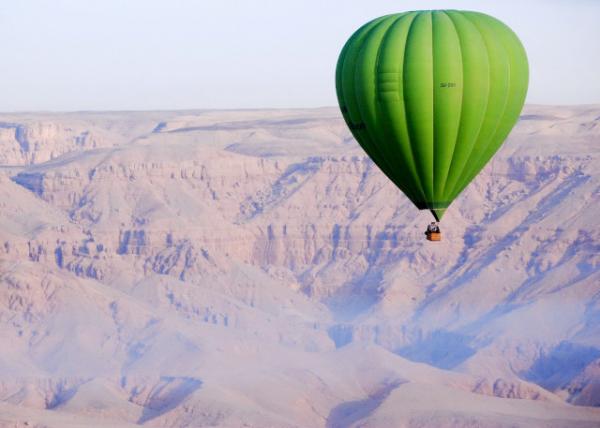 04-08-11_ The Necropolis @ the foothill of Theban Hills on the West Bank of the Nile Ĺ-20001.JPG