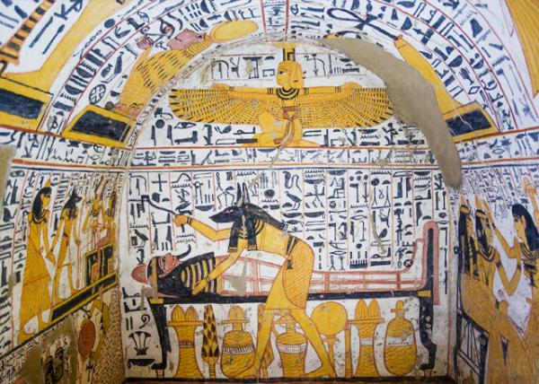 04-08-11_ Deir el-Medina Tombs (Worker Tombs)_Wall Painting of the God Anubis Performing the Opening the Mouth Ritual on Pharaoh @ Tomb of Nebenmaat, TT219.jpg