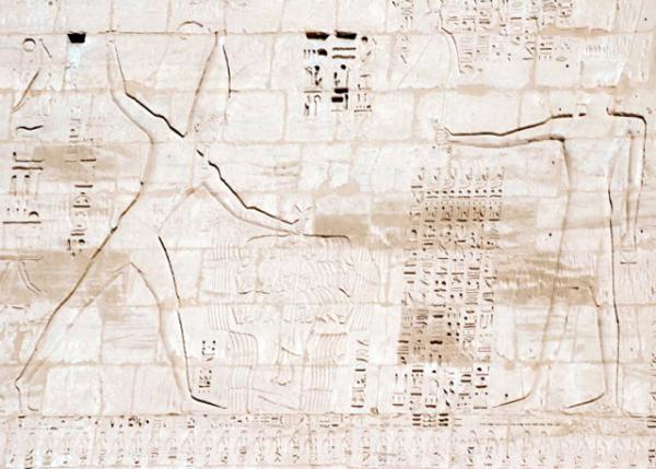 04-08-11_ Ramses Defeating Nubians on the Left & the Syrians on the Right ˹Ŭˣң˹0001.JPG