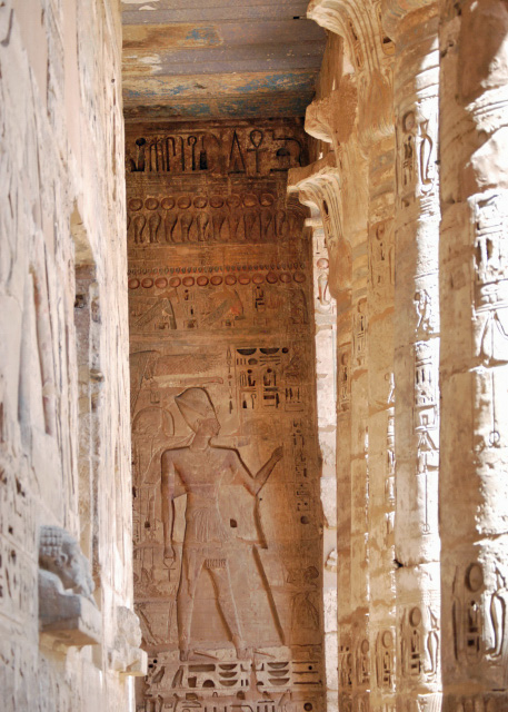 1752984630824347.jpg 04-08-11_ The Pharaoh Ramses III w Khepresh and Key of Life 法老拉美西斯三世·战争王冠和生命之钥-50001.JPG