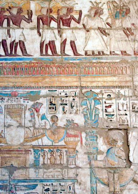 1752985116530092.jpg 04-08-11_ Colored Wall Paintings 多彩壁画60001.JPG