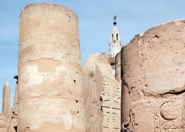 04-09-11_ Abu al-Haggag Mosque in Luxor Temple_ Luxor-40001.JPG