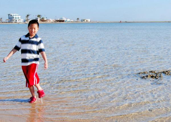 04-10-11_ Pebble Beach of Red Sea_ Hurghada 캣ʯ̲-30001.JPG