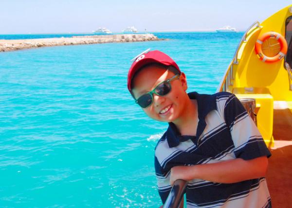 04-10-11_ At Red Sea_ Hurghada-20001.JPG