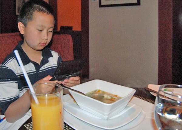 04-10-11_ Dinner @ Iberotel Aquamarine Hotel & Resort_ Hurghada-æ͵20001.JPG