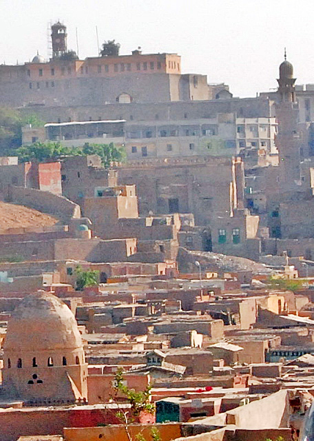 04-12-11_ City of the Dead ˳-10001.JPG