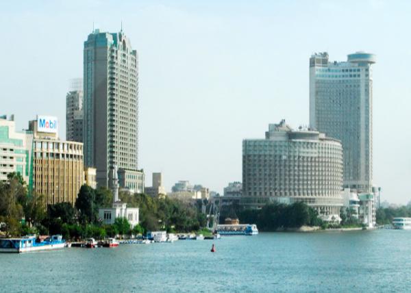 04-11-11_ Nile River_ Cairo-10001.JPG