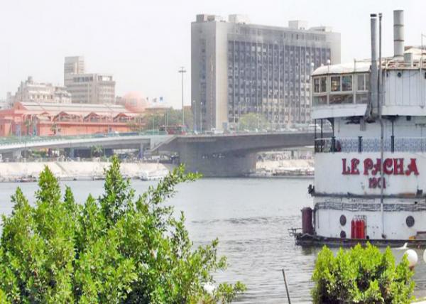 04-11-11_ Burned Town Hall from Revoluation Viewed from Le Pacha 1901 @ Gezira Island ܼ•1901۱һ¸ջٵ0001.JPG