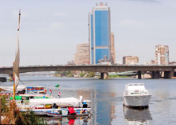 04-11-11_ Nile River_Three-Masted Barque Φ-70001.JPG