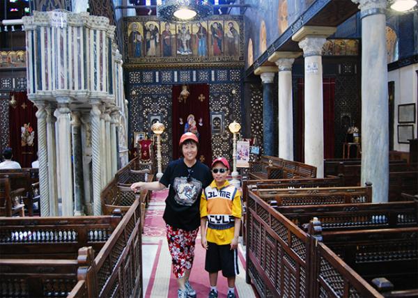 04-12-11_ Hanging Church_Iconostasis.jpg