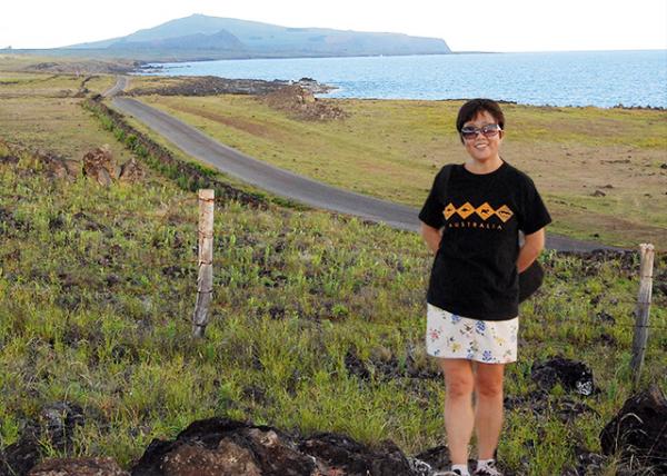 12-16-12_ Poike, One of the 3 Main Extinct Volcanoes Forming Rapa Nui @ 370 Metres1,214 Ft above Sea Level as the Island's 2nd-Highest Point After the Peak of the Extinct Volca.jpg
