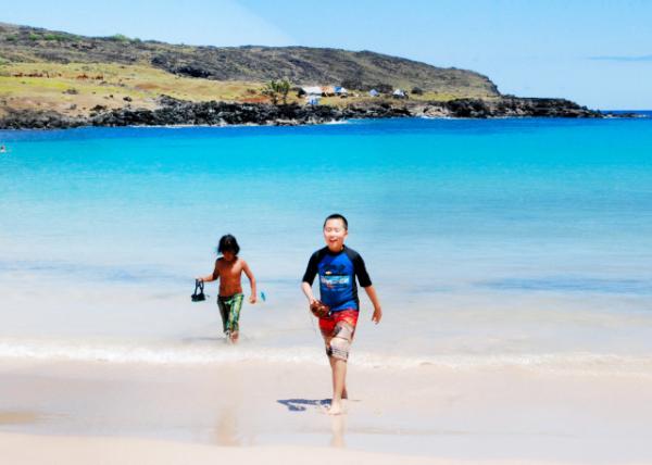 12-17-12_ Anakena Beach-60001.JPG