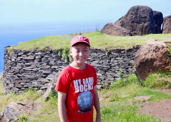 12-18-12_ Orongo Village_Petroglyphs on Red Scoria & Makemake w 2 Birdmen ɽʯҮcɂB-10001.jpg