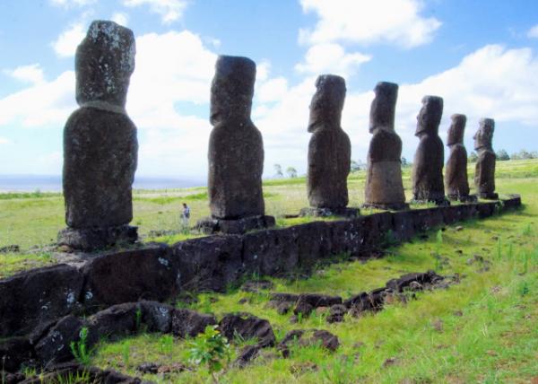 12-18-12_ Ahu Akivi-70001.JPG