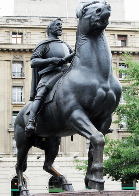 12-20-12_ Statue of Don Pedro de Valdivia-20001.JPG