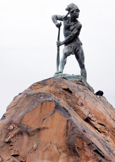 12-20-12_ Santa Luca Hill_Mapuche Warrior Sculpture ʿ-40001.JPG