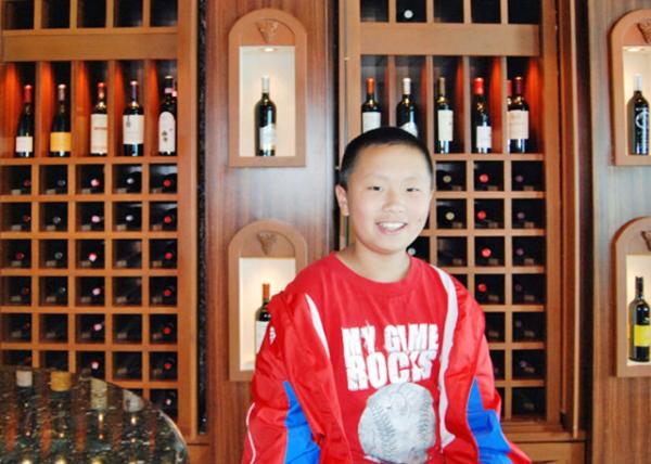 12-25-12_ Bar ̨0001.JPG