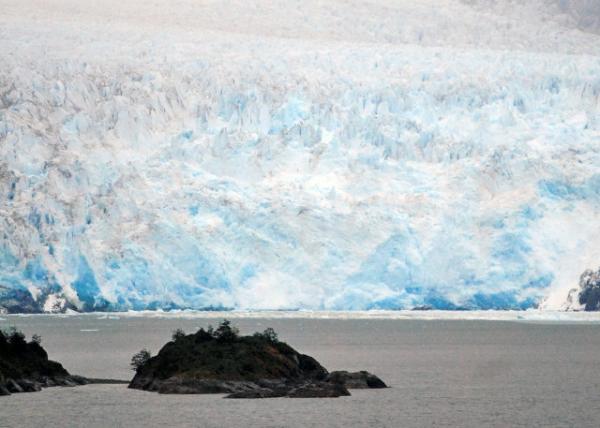 12-26-12_ Amalia Glacier-20001.JPG