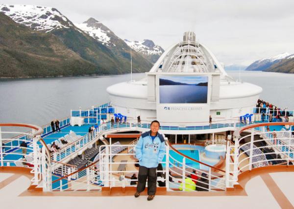 12-28-12_ Glacier Alley-150001.JPG