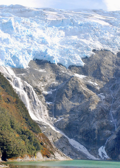 12-28-12_ Glacier Alley_Hanging & Tidewater Glaciers 볱ˮ-10001.JPG