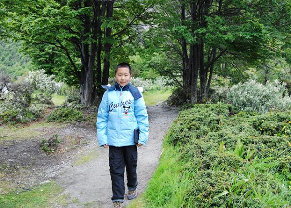 12-28-12_ Trail to Lago Roca0001.JPG