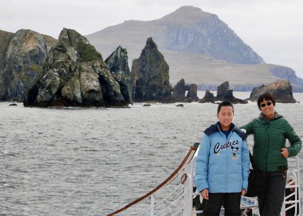 12-29-12_ Cape Horn_Mark of the Northern Boundary of the Drake Passage ϶Ϊ׿˺Ͽ߽ر-40001.jpg