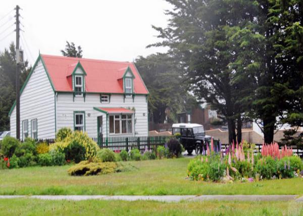 12-30-12_ Stanley_Residential Area  -10001.JPG