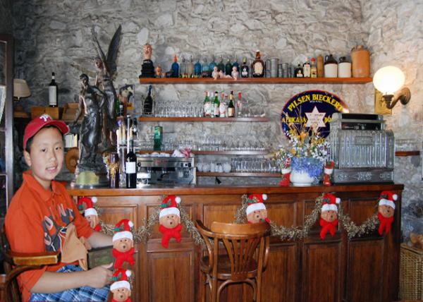 01-03-13_ Meson de la Plaza Restaurante.jpg