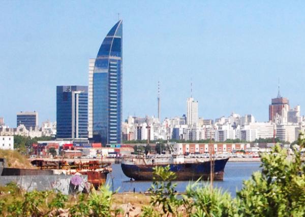 01-03-13_ Montevideo Telecomunication Tower ɵάŴ¥-10001.JPG