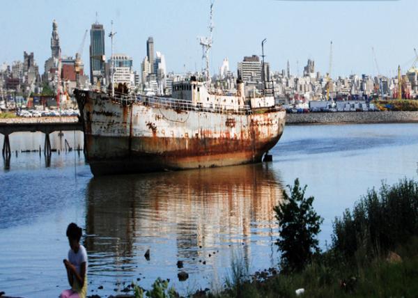 01-03-13_ Rusty, Abandoned Ship in Montevideo Harbor.jpg