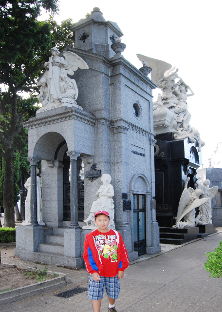 01-04-13_ Recoleta Cemetery the Paz Family Tomb-20001.JPG