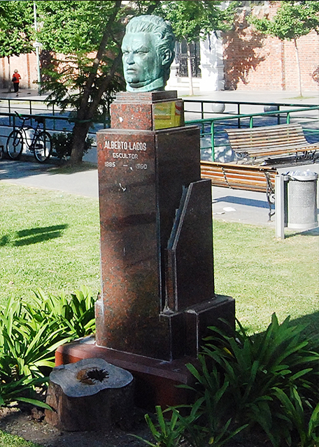 01-04-13_Sculpture_Busto de Alberto Lagos.jpg