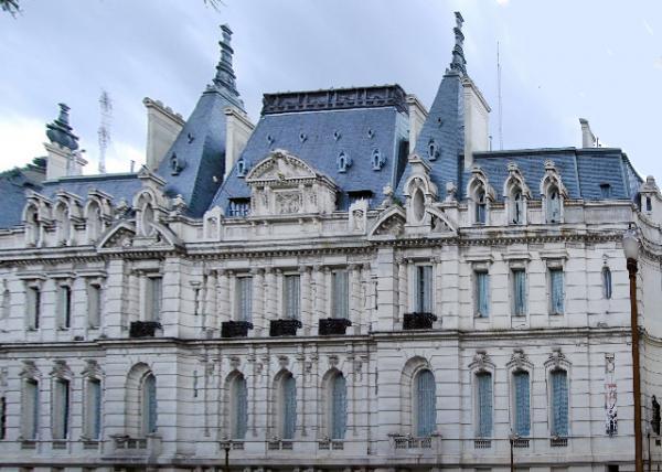 2013-01-05_08_Circulo Militar or Paz Palace in the Early 20th-Century French Beaux-Arts.jpg