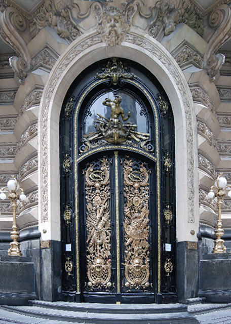 2013-01-05_23_Centro Naval, an Argentine Sports & Social Club, Established in 1882.jpg