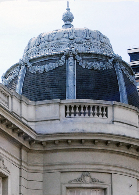2013-01-05_19_Basilica of Our Lady of the Pillar in the S American Baroque Style, Influenced by European Hispanic Baroque w Incorporated Elements of Spania in 1732.jpg