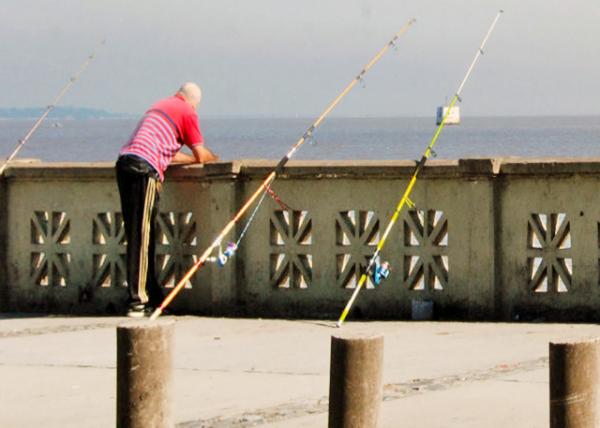 01-05-13_ Fishing over the Matanza River ̹ϵ0001.JPG
