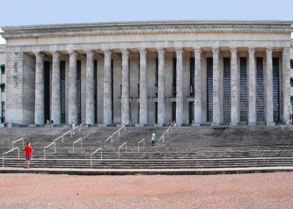 2013-01-05_39_University of Buenos Aires,  the 2nd-Oldest University in the Country, & the Largest university of the Country by Enrollment.jpg