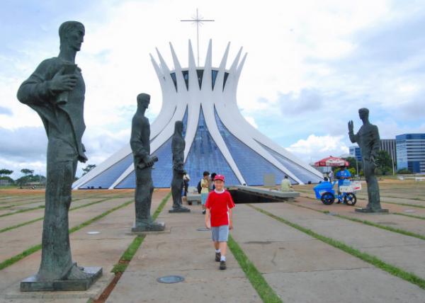 01-09-13_ Cathedral of Braslia_Four Evangelists λʿ-80001.JPG