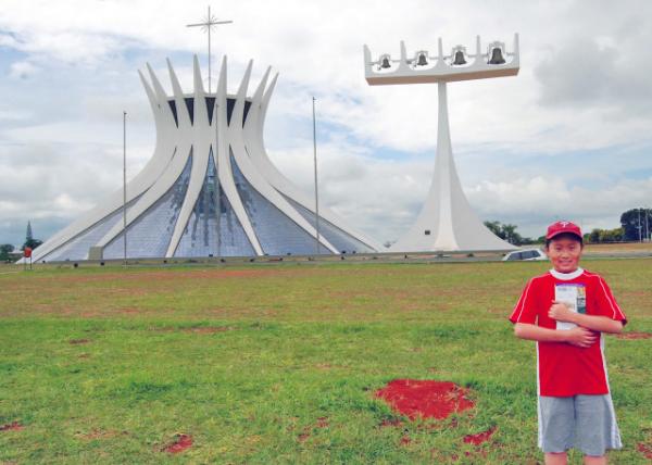 01-09-13_ Cathedral of Braslia & Bell Tower Ǵ-20001.JPG