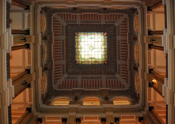 01-10-13_ Natl Library of Brazil_Stained Glass Ceiling ʻ沣컨-20001.JPG