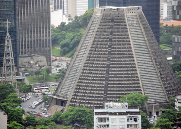 01-11-13_ Metropolitan Cathedral of Rio de Janeiro-80001.JPG