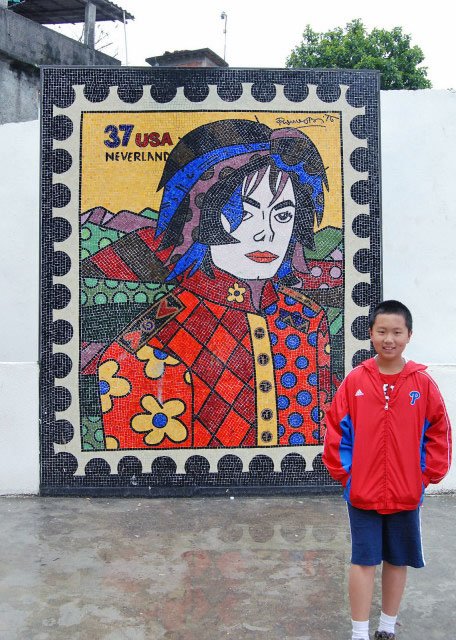 01-11-13_ Santa Marta Favela_Status of Michael Jackson ˶ܿѷ-70001.JPG